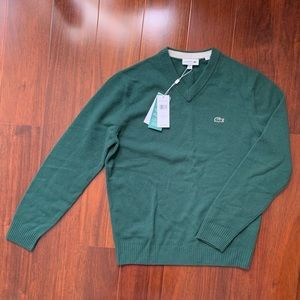 Men’s Lacoste 100% Wool V-Neck Sweater Large